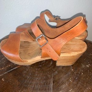 Swedish Lotta open toe clogs EU 39